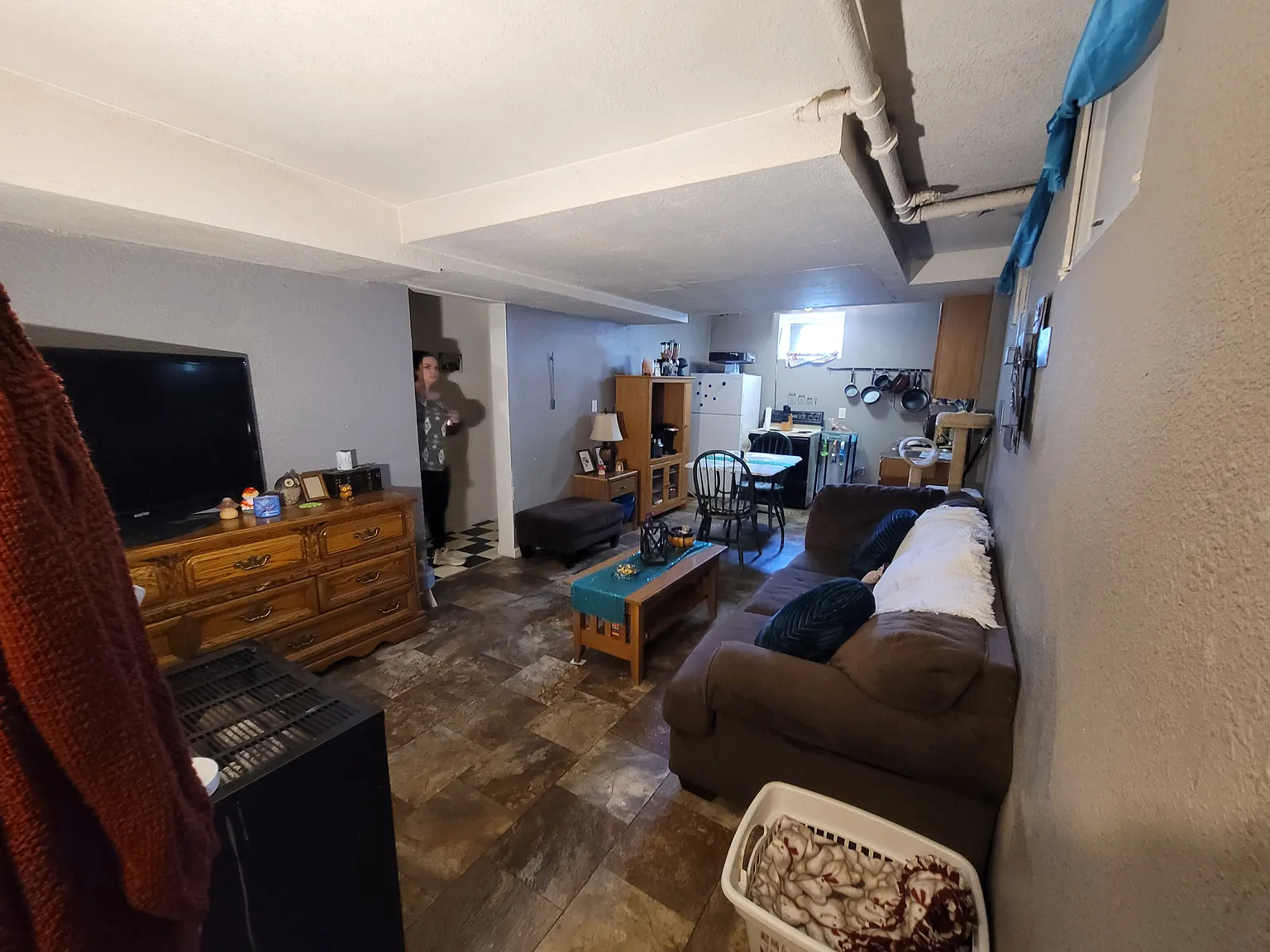 117 S Sargent Ave — Photo 2