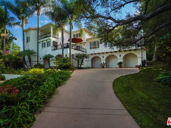 14285 Valley Vista Blvd, Sherman Oaks, CA 91423