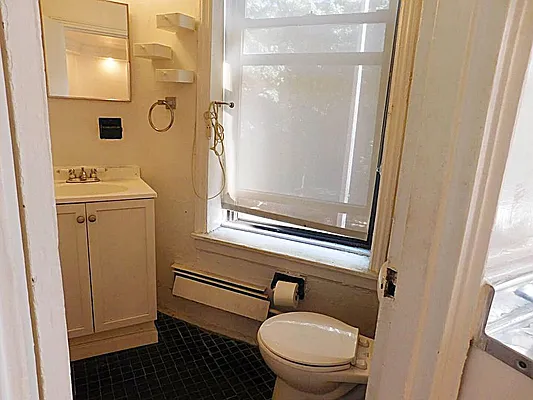 Rented by Voro, LLC | media 29