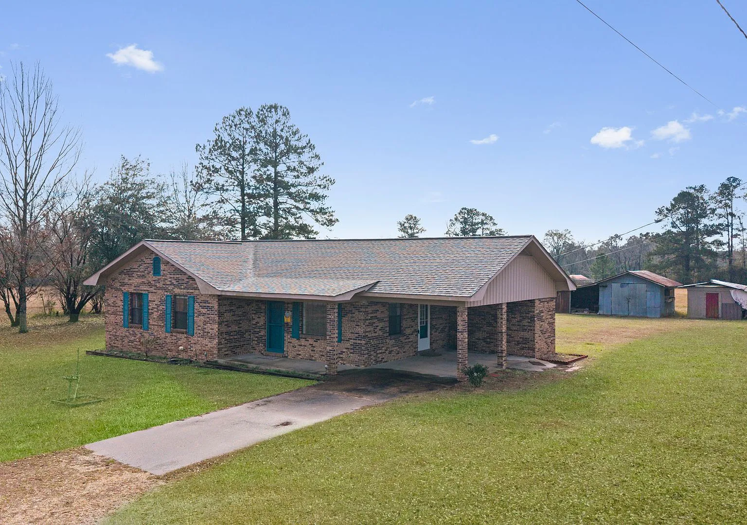 Country Living in Lucedale Space, Privacy, & Optional Extra Land! — Photo 4