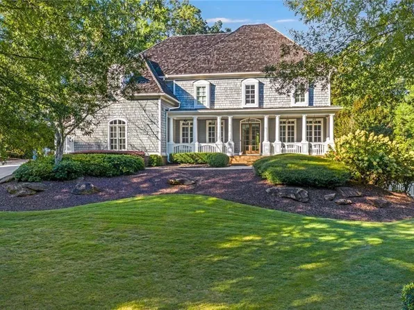 900 Crabapple Hl, Milton, GA 30004