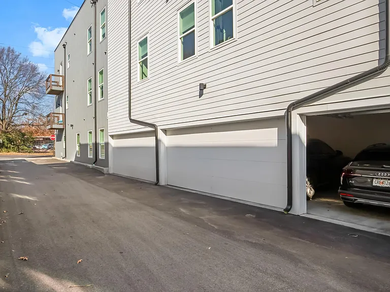 417 E College Ave #201 — Photo 11