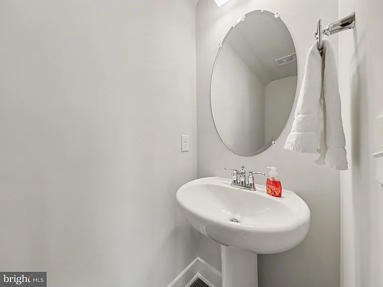 17229 Turnstone Dr — Photo 17