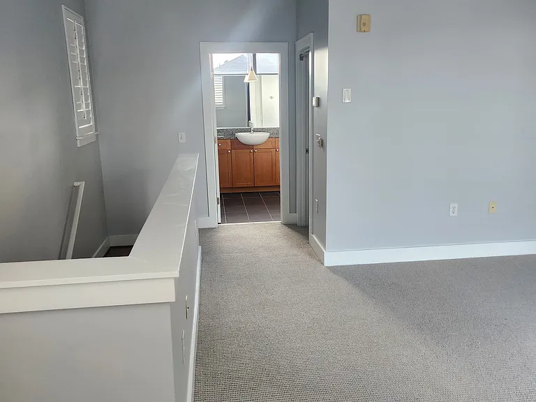 310 N Broad St — Photo 16