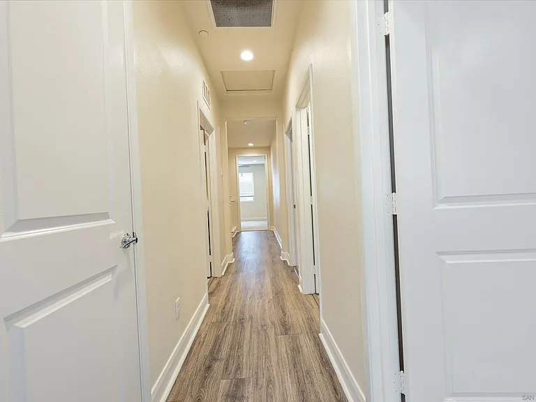 2115 Solara Ln — Photo 22