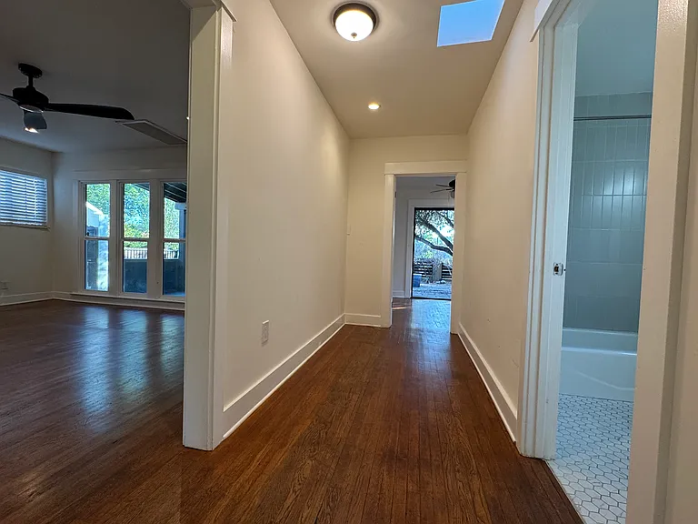 3681 Edenhurst Ave — Photo 13
