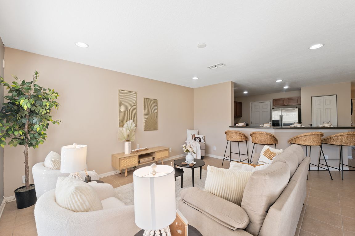 next background image