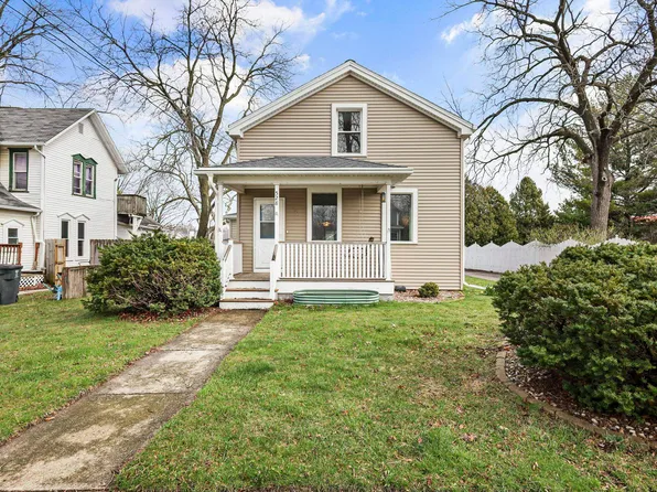 528 E Madison Ave, Milton, WI 53563