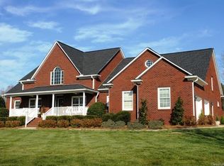 325 Huntington Rdg, Rockwell, NC 28138