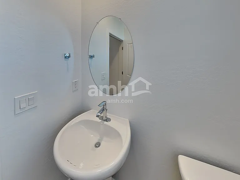 4415 S 97th Dr — Photo 7