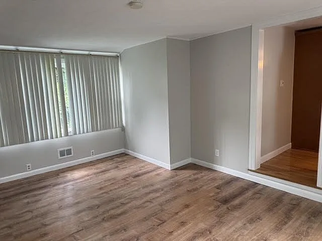7 Puritan Rd — Photo 15