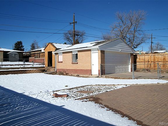 3rd image of 1373 S Wyandot Street