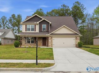 119 Wyatt Cir, Owens X Rds, AL 35763