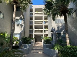70 Paddle Boat Ln APT 302C, Hilton Head Island, SC 29928