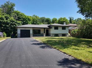 2031 Saint Paul Rd, Innisfil, ON L9S 1T8