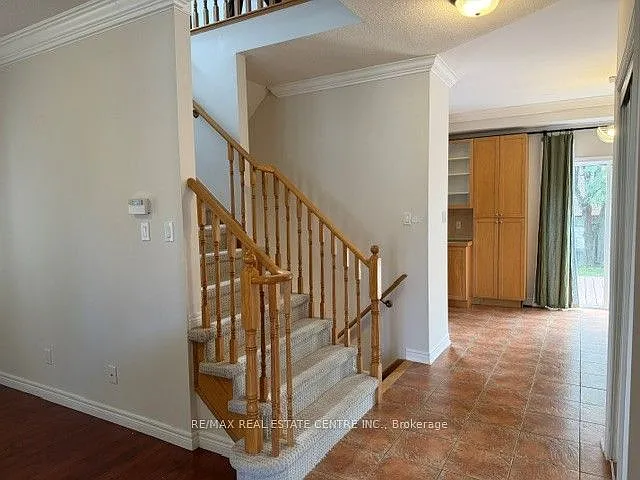 4 bed, $3,650 — Photo 3
