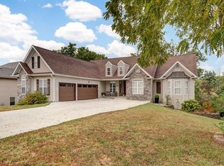 750 Rippling Creek Road, Nixa, MO 65714