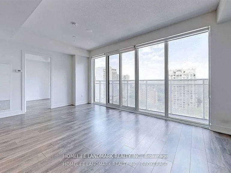 89 McGill St #1305 — Photo 25