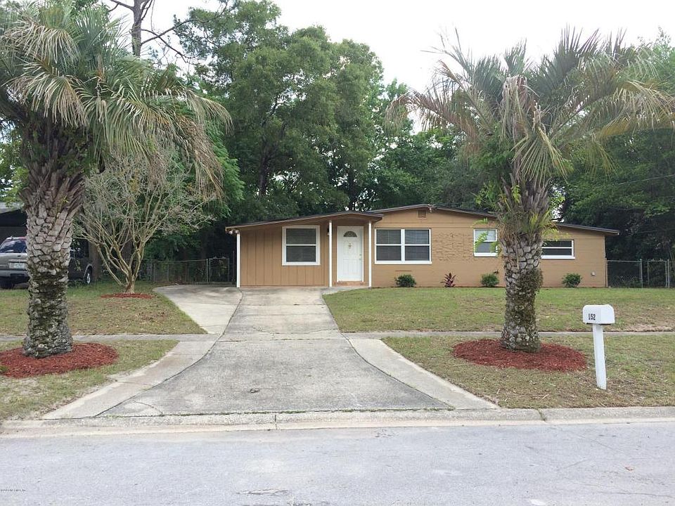 1st image of 152 Rollin Dr