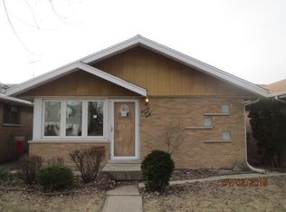 7930 Rutherford Ave, Burbank, IL 60459