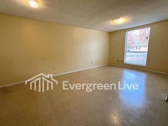4th image of 107 Aleron Ct