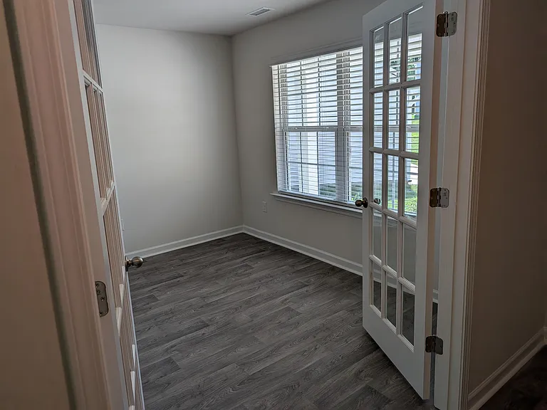 6025 Howth Way — Photo 7