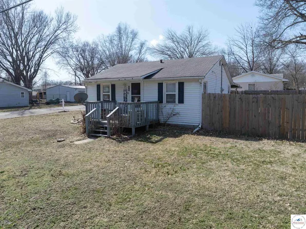 2111 E 10th St, Sedalia, MO 65301