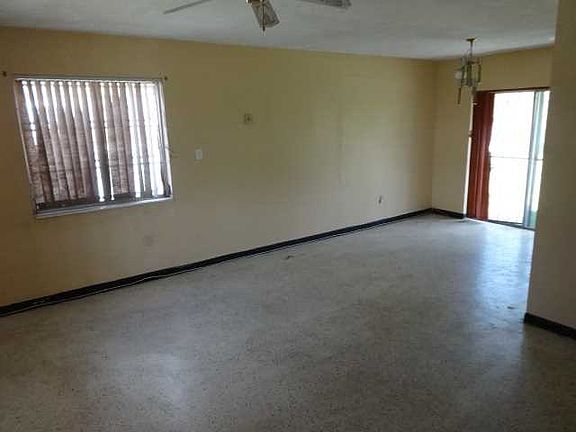 3rd image of 4341 NW 192nd St