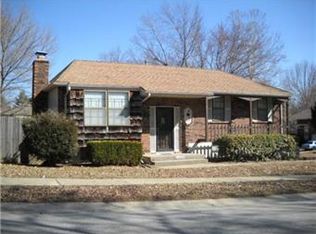 1415 N Glen Ellyn St, Independence, MO 64056