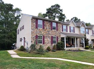 20 Normans Ford Dr, Sicklerville, NJ 08081