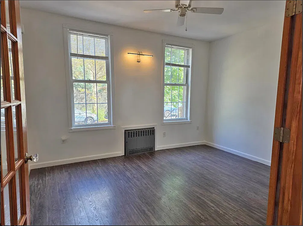 286 17th Street — Photo 2