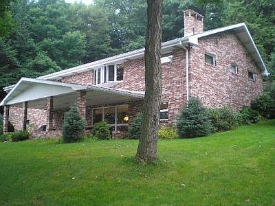 2nd image of 138 Syracuse Path