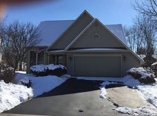 619 Stover Ct, Hummelstown, PA 17036