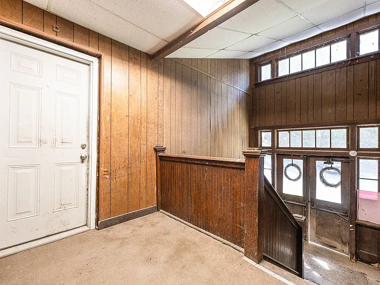 480 Spruce Hollow Rd — Photo 29