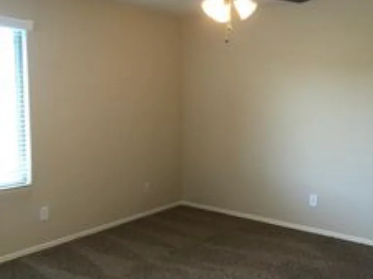 8015 W Rushmore Way — Photo 7