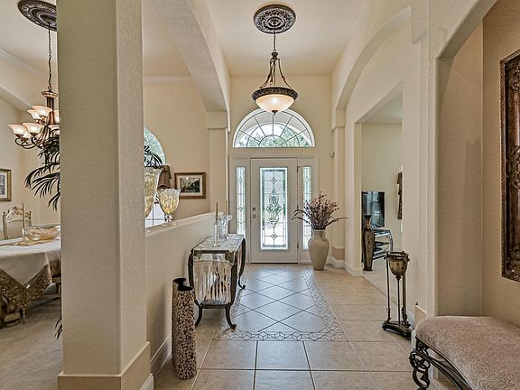 3rd image of 1410 Dolph Cir
