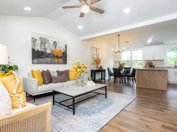 34 Tusculum Rd, Antioch, TN 37013