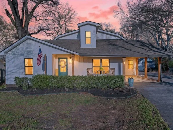 8454 Quito Rd, Millington, TN 38053