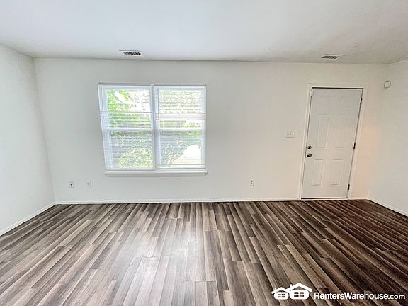 4th image of 1652 Corprew Ave