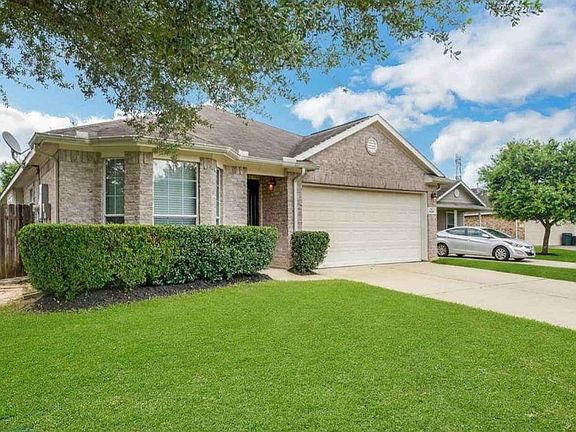 2nd image of 11018 Shumard Oak Ct
