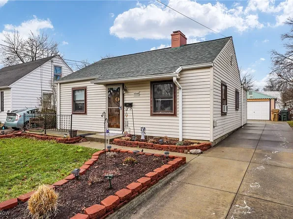 2540 11th St, Cuyahoga Falls, OH 44221