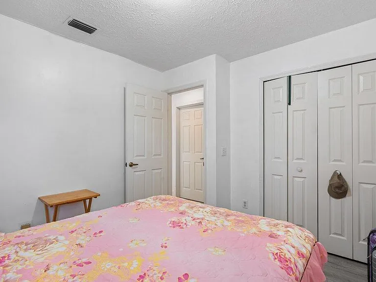 434 SW Jeanne Ave — Photo 20