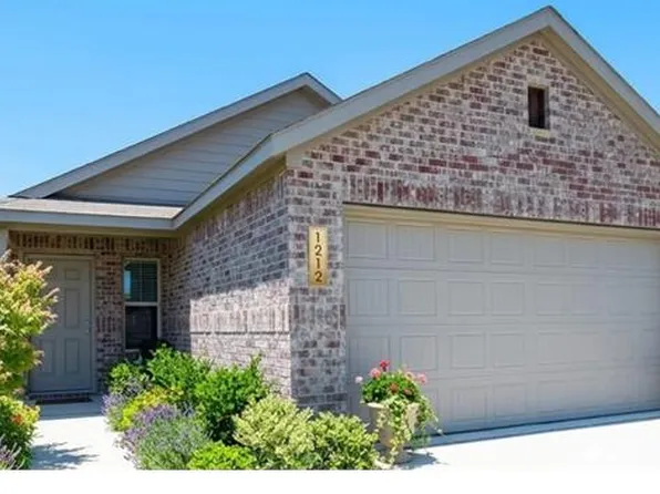 1212 Canyon Wren Dr, Forney, TX 75126