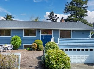 6322 54th Ave NE, Seattle, WA 98115