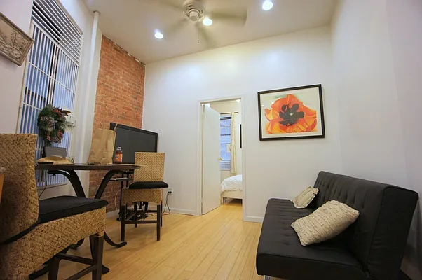 Rented by Compass | media 5