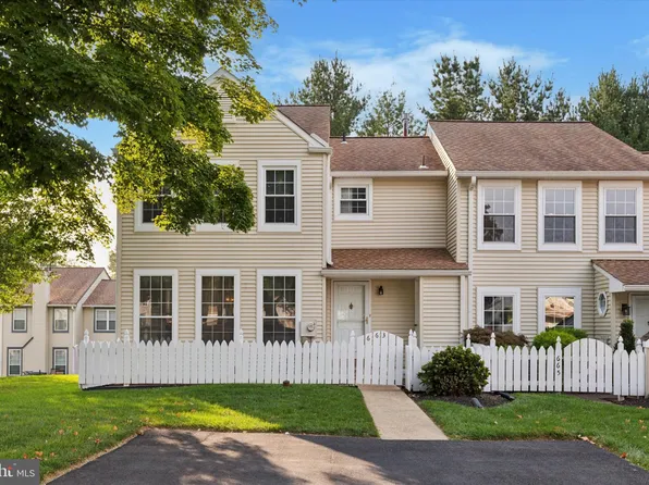 663 Croft Dr, Southampton, PA 18966