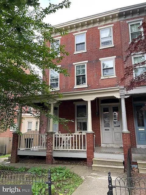 2 bed, 1.0 bath, 1000 sqft, $3,480 — Photo 1