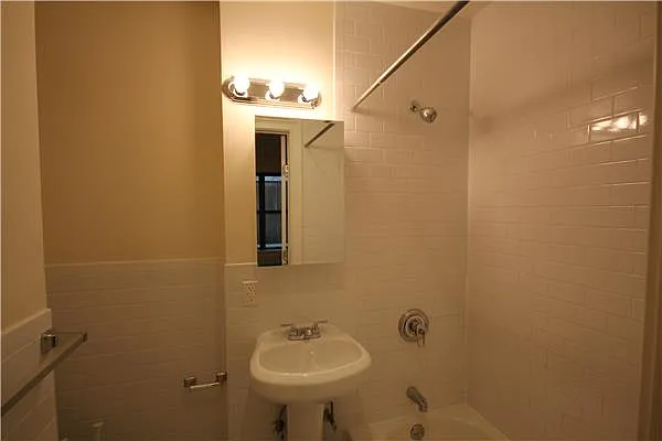 Rented by A Space Realty NY LLC | media 26