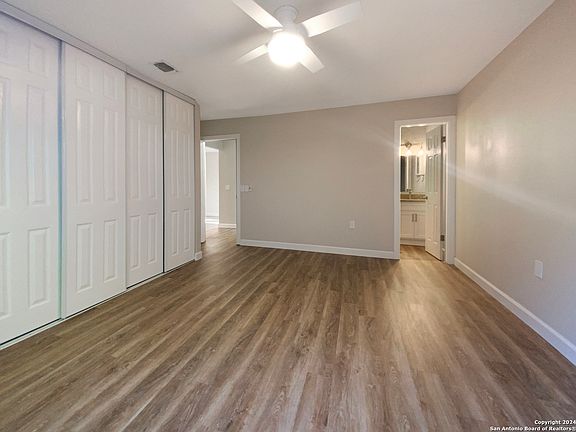 4th image of 2910 KESLAKE ST