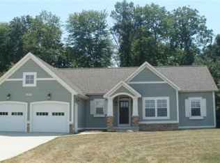 1078 Shore Point Dr SW, Byron Center, MI 49315